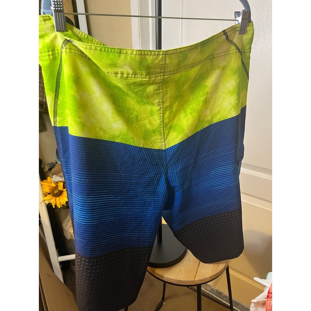 Burnside Mens Size 38 Tie Dye Stripe Board Shorts Swim Trunks Blue Green